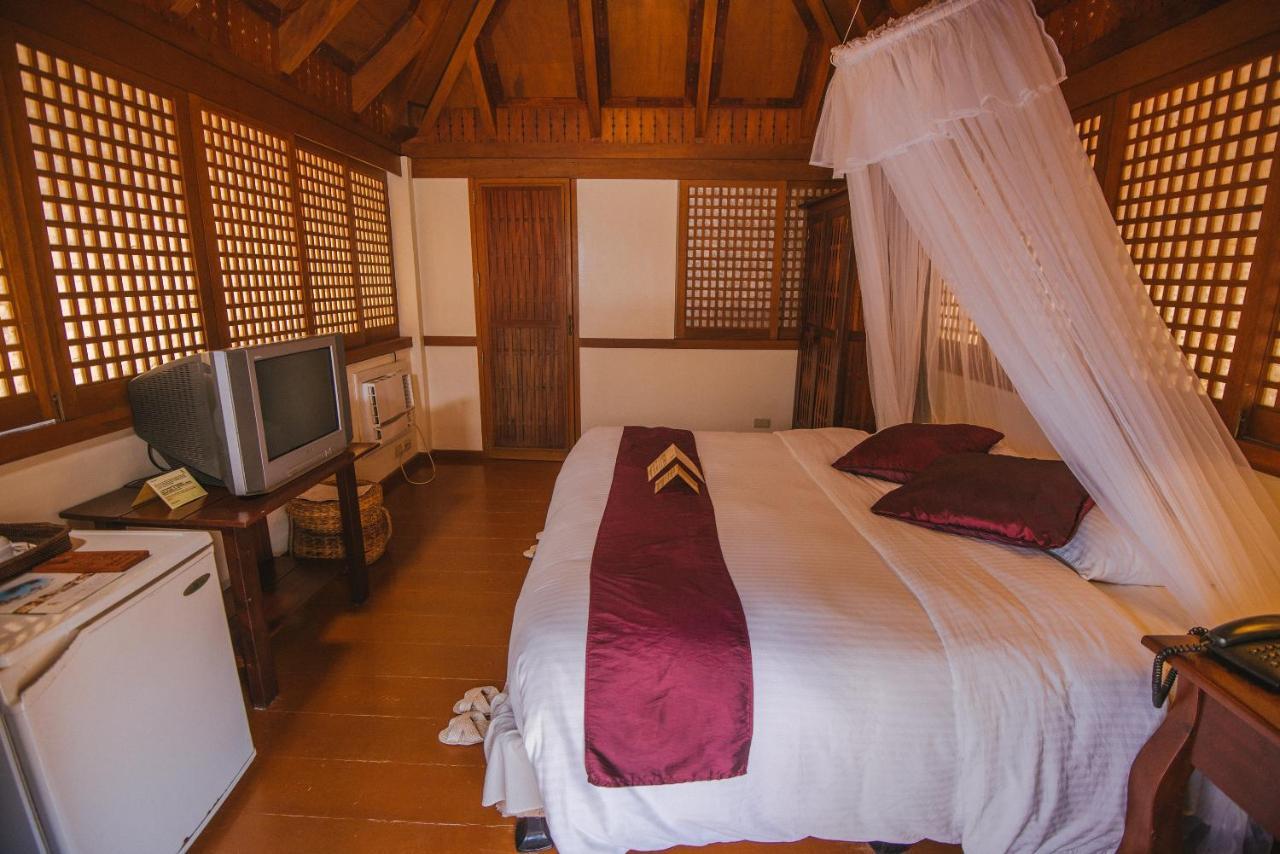 Fridays Boracay Beach Resort Balabag  Экстерьер фото
